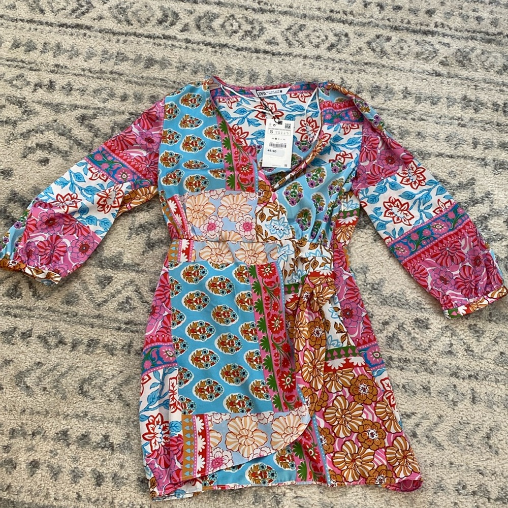 Multi color brand new Zara dress